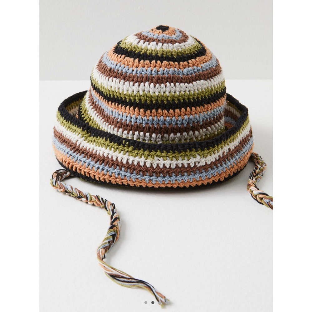 NWOT Free People Mabel Crochet Tie Bucket Hat Striped New - Picture 2 of 5